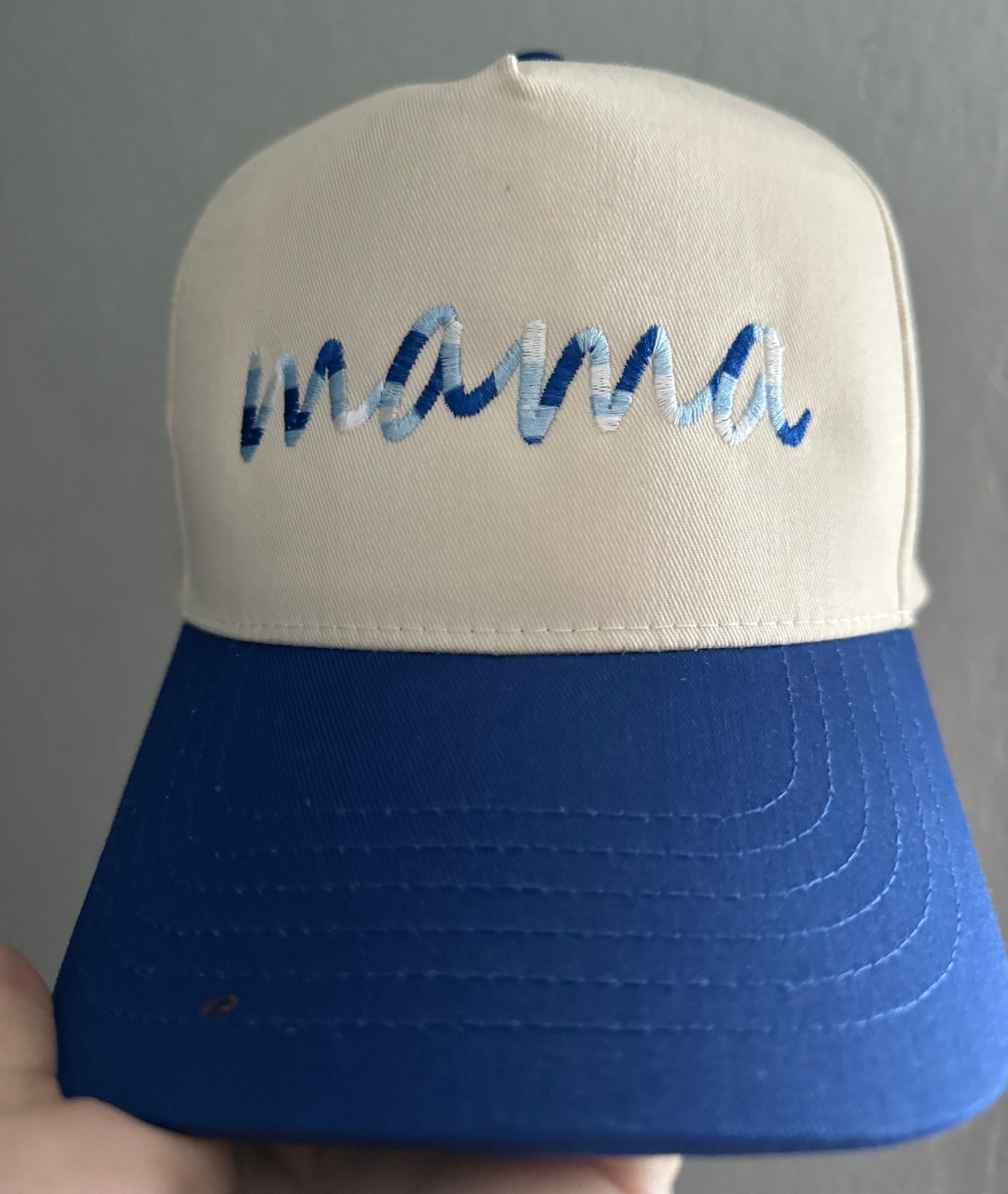 mama hat