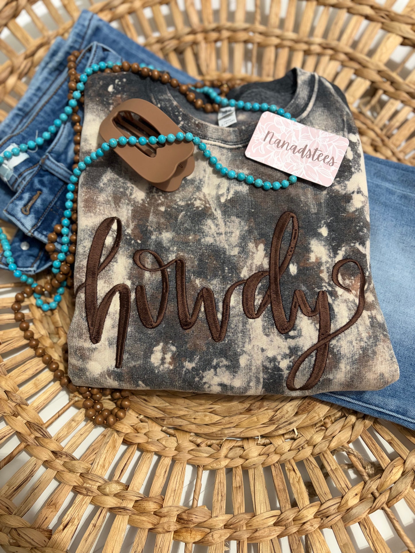 Howdy cowhide bleached crew