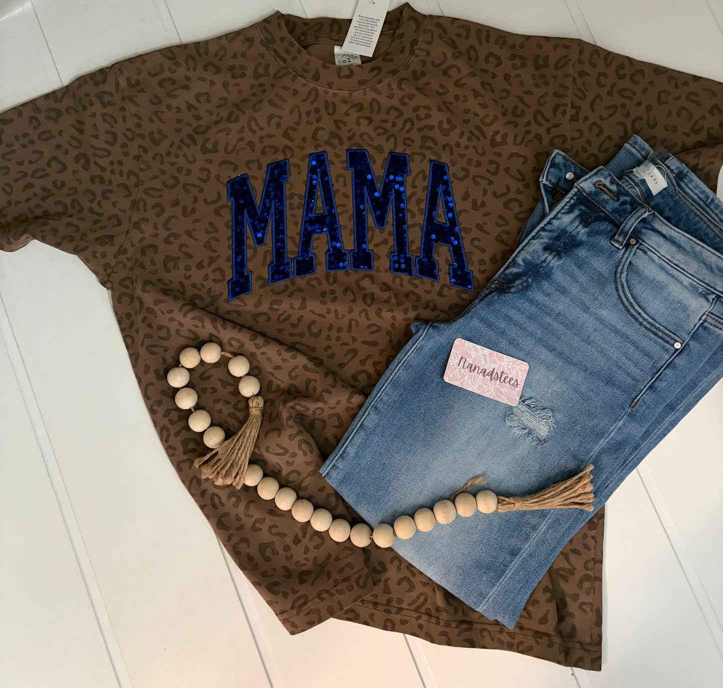 MAMA sequence leopard tee