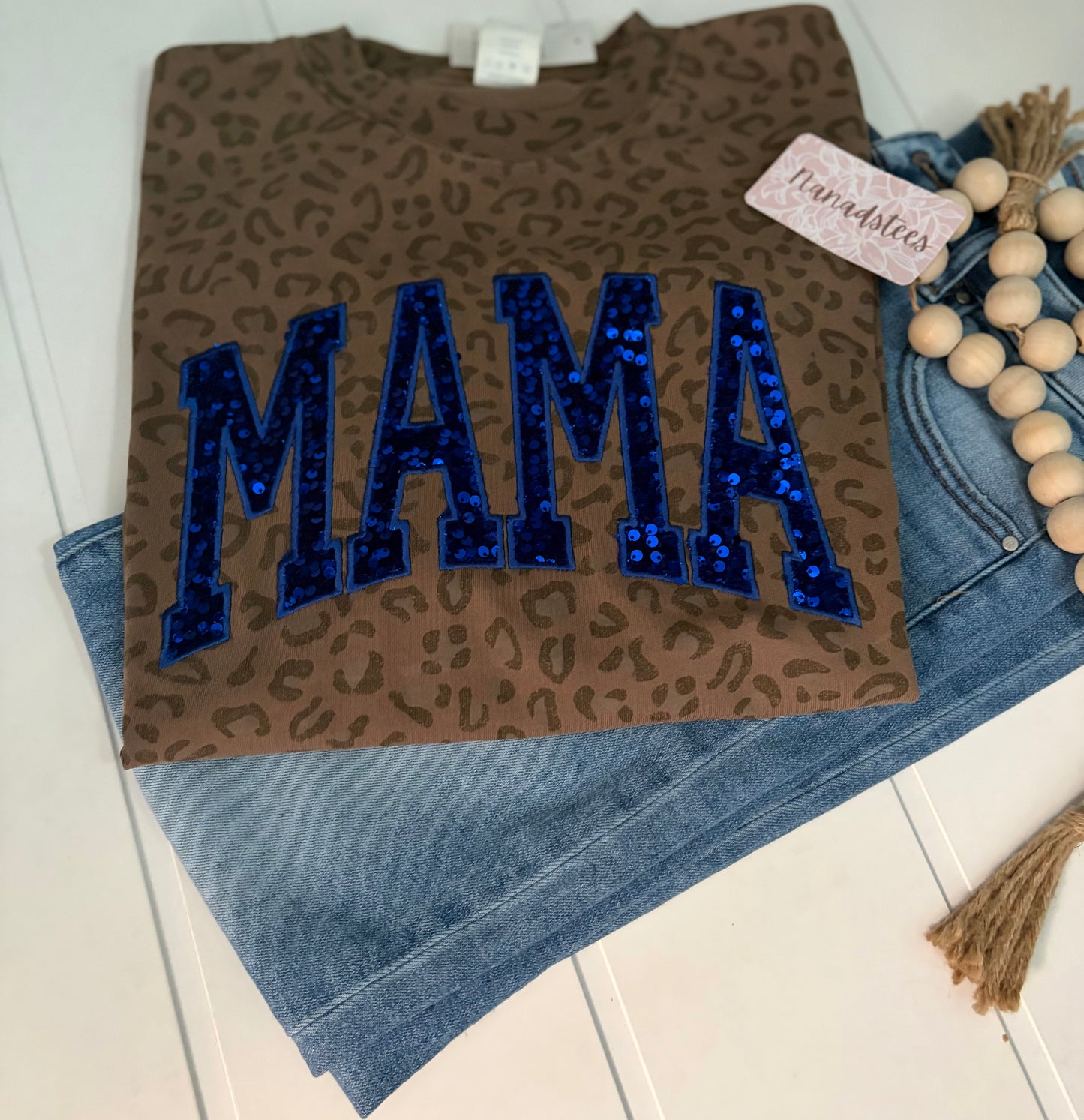 MAMA sequence leopard tee
