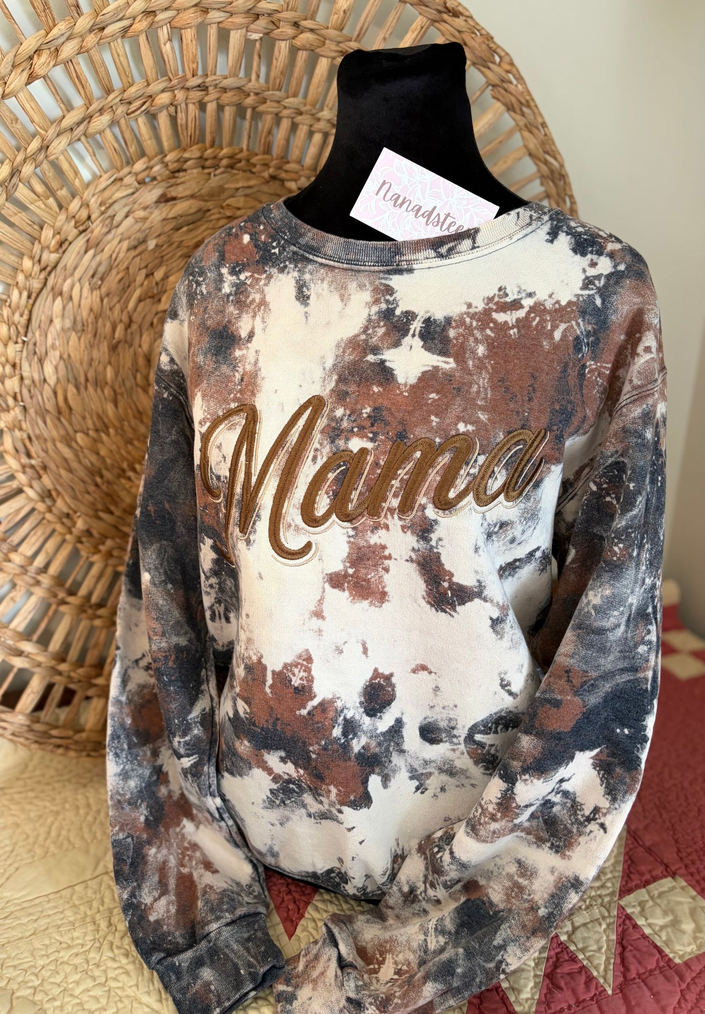Mama Cowhide Bleached Crew