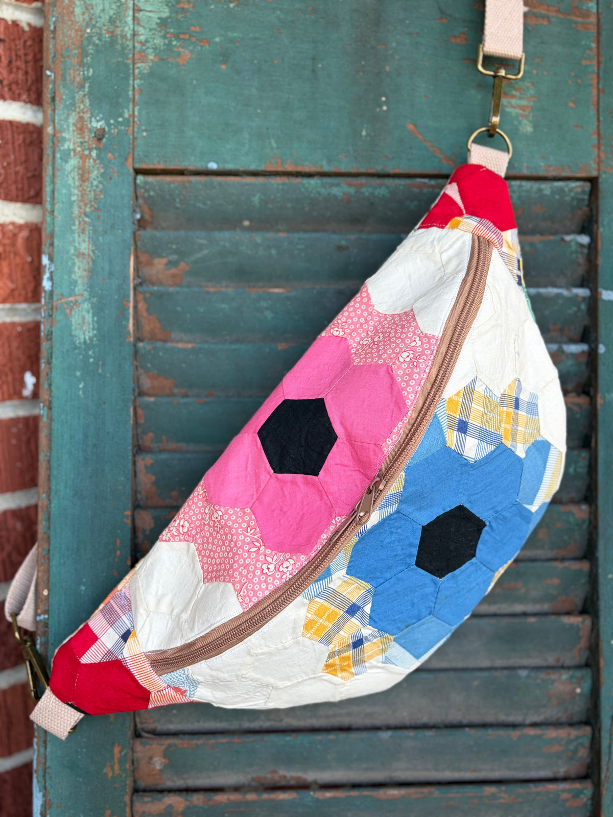 Flower Garden vintage sling body bag