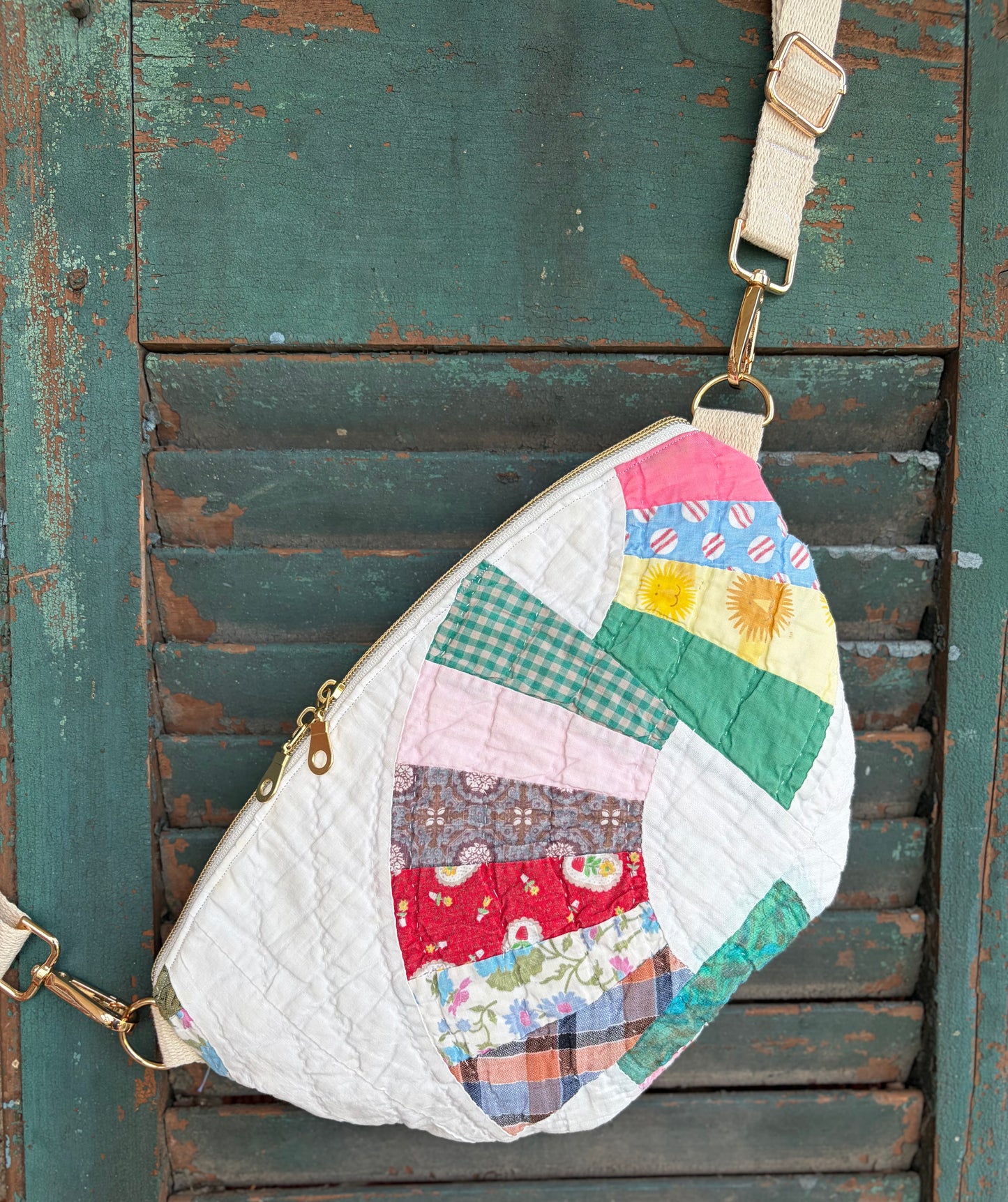 Handmade quilted sling/crossbody bag