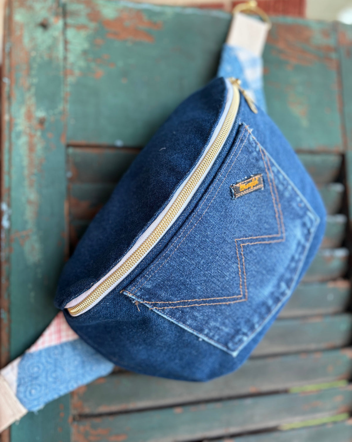 Wrangler jean upcycled bum bag