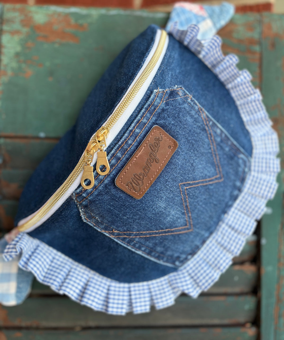 Wrangler jean upcycled bum bag