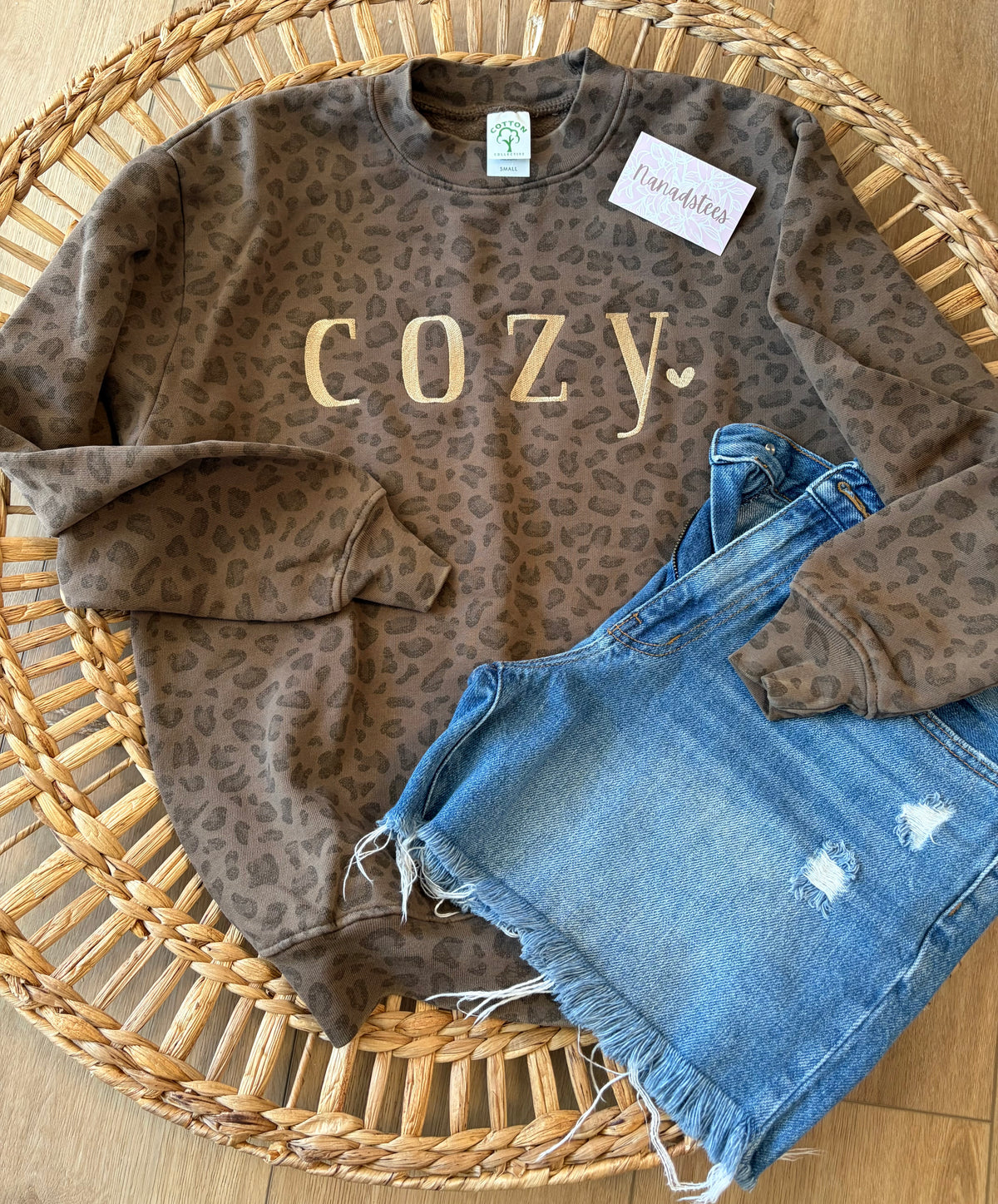 Cozy Leopard Print